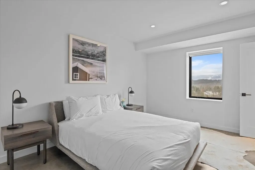 129 Eloise Lane Stowe VT 05672