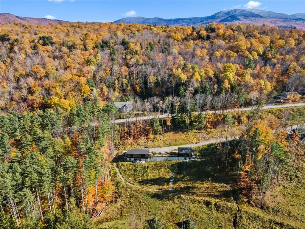 129 Eloise Lane Stowe VT 05672