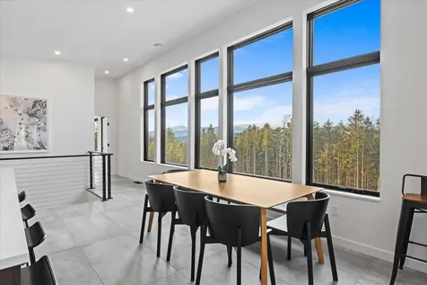 129 Eloise Lane Stowe VT 05672