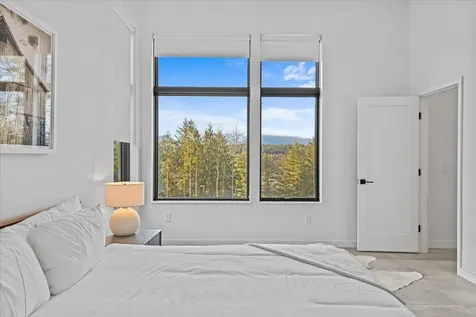 129 Eloise Lane Stowe VT 05672