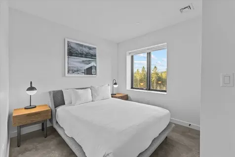 129 Eloise Lane Stowe VT 05672