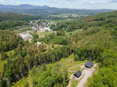 129 Eloise Lane Stowe VT 05672