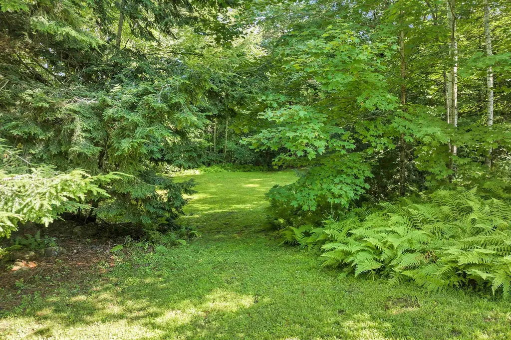 999 Franklin Highway Andover NH 03216