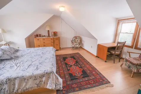 8 Pleasant Street Ludlow VT 05149