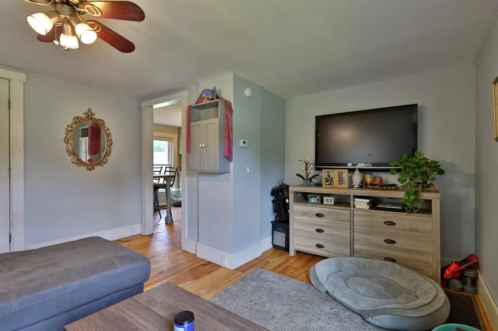 1408 Elm Street Pittsford VT 05763