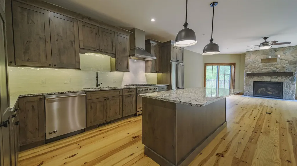 9 Powderhorn Lane Wilmington VT 05363