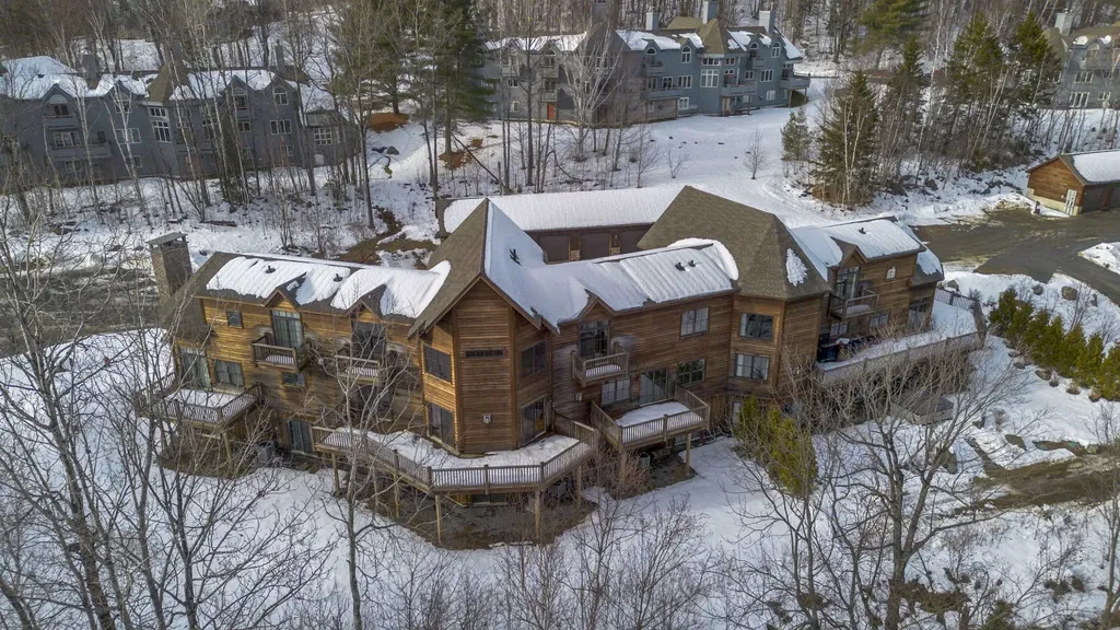 9 Powderhorn Lane Wilmington VT 05363