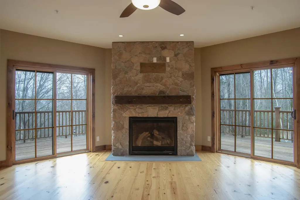 9 Powderhorn Lane Wilmington VT 05363