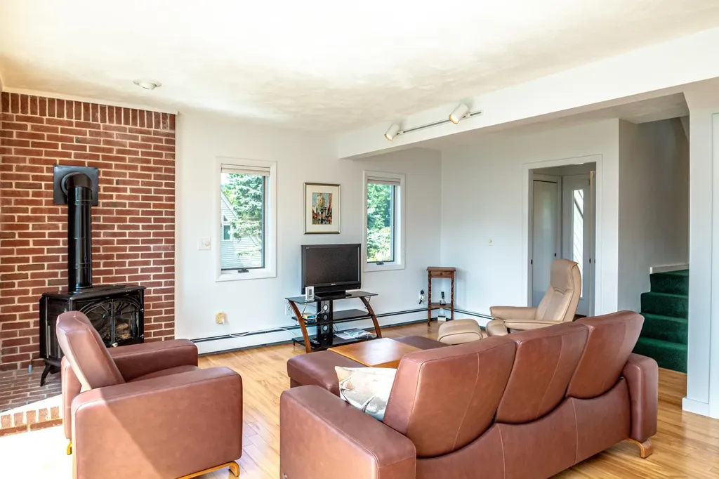 38 Merriman Forest Road Bartlett NH 03812