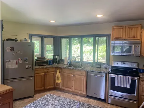 166 Cemetery Road Putney VT 05346