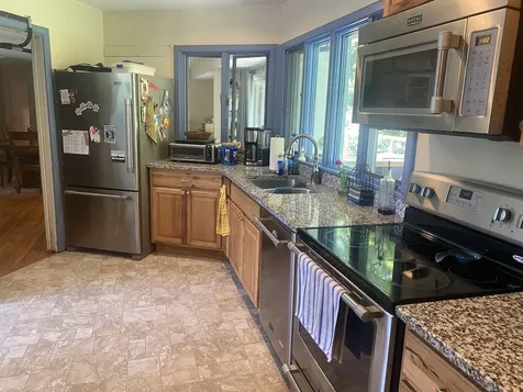 166 Cemetery Road Putney VT 05346