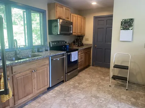 166 Cemetery Road Putney VT 05346