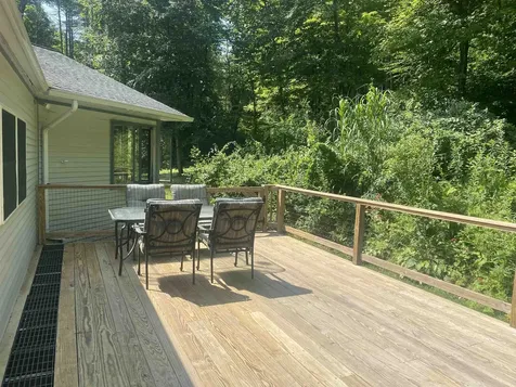 166 Cemetery Road Putney VT 05346