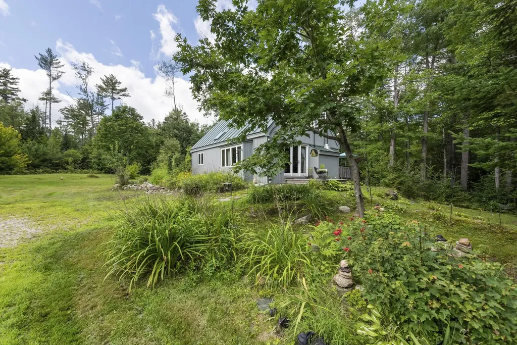 15 Forbes Mountain Road Danbury NH 03230