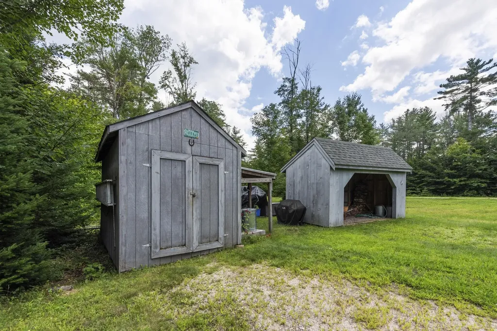 15 Forbes Mountain Road Danbury NH 03230