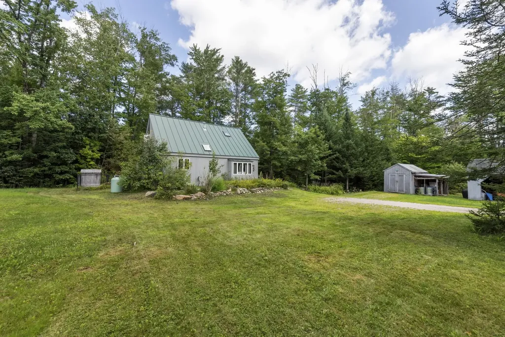 15 Forbes Mountain Road Danbury NH 03230