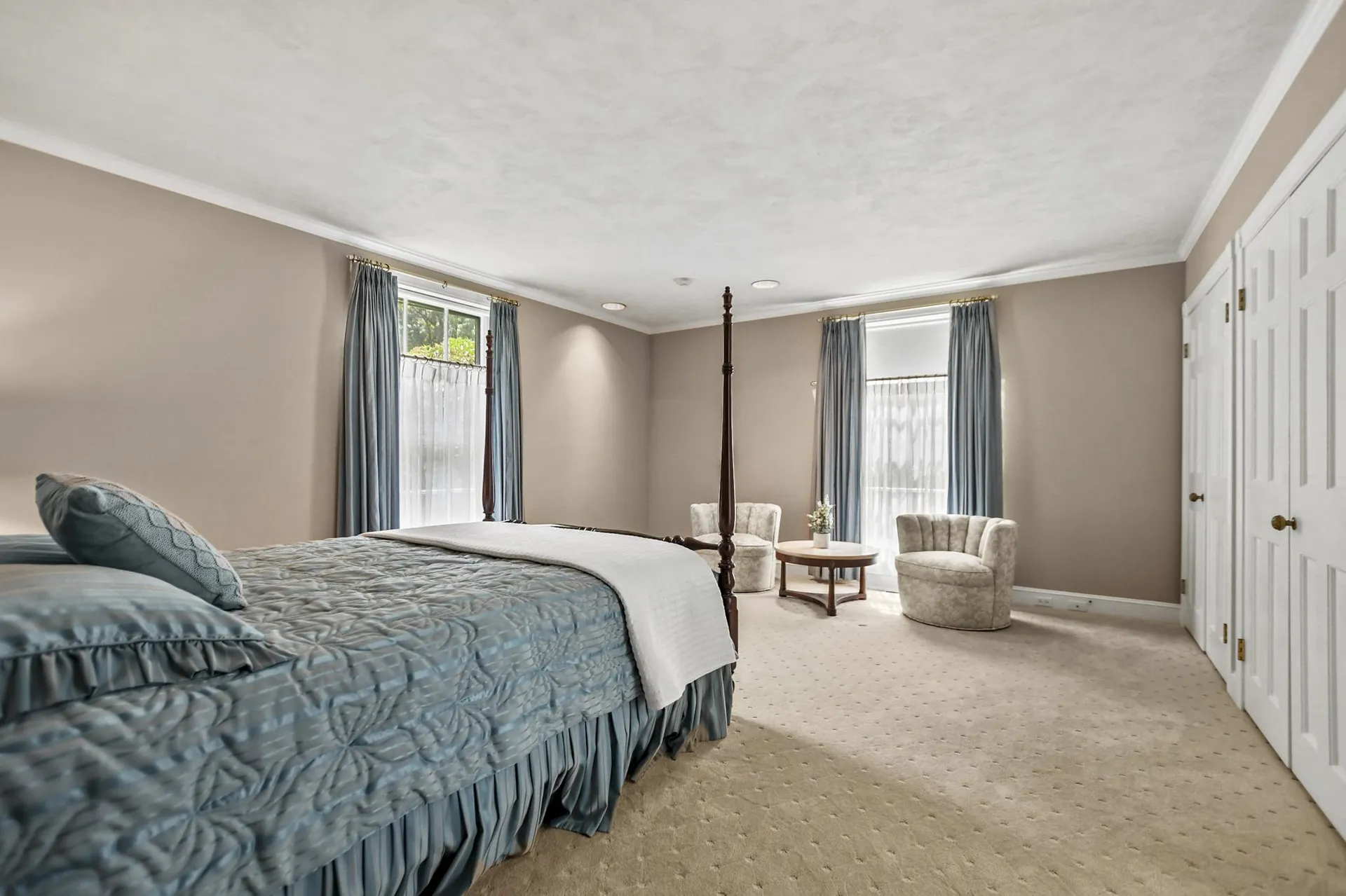 120 Ledgewood Road Manchester NH 03104