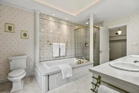 120 Ledgewood Road Manchester NH 03104