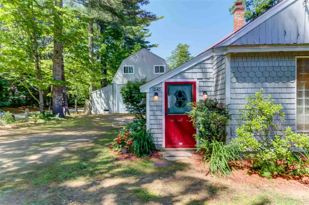 1040 West Side Road Conway NH 03860