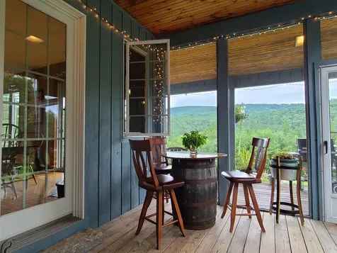 10 Little York Road Winhall VT 05340