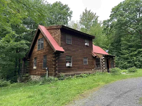16 Kilburn Lane Westford VT 05494