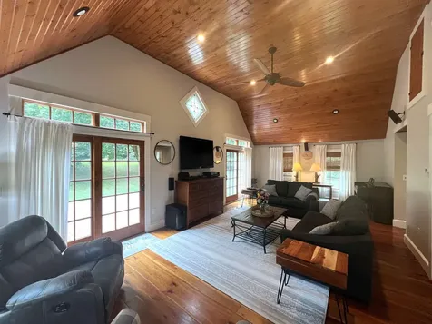 9 Newton Junction Road Kingston NH 03848