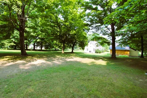 9 Newton Junction Road Kingston NH 03848