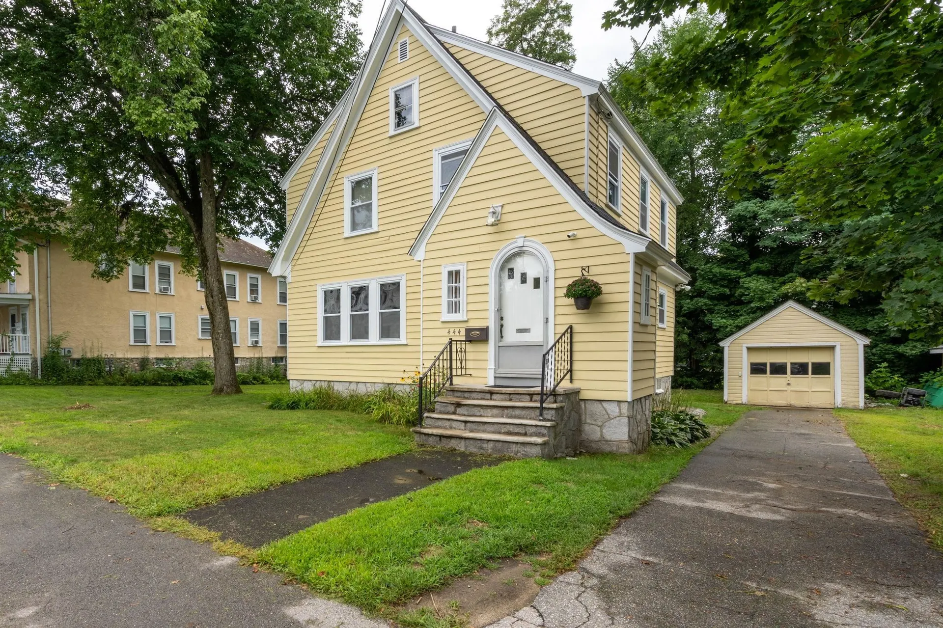 444 Walnut Street Manchester NH 03104