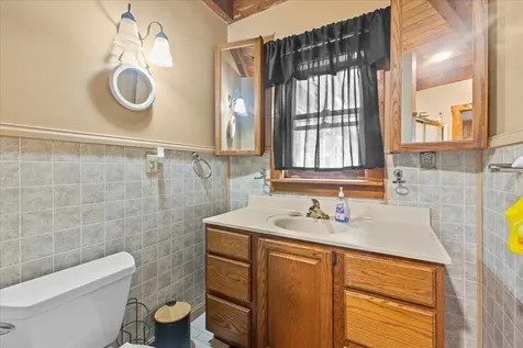 7082 Vt Route 15 Cambridge VT 05464