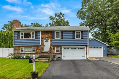 28 Folly Mill Terrace Seabrook NH 03874
