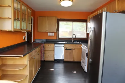 118 Waukewan Street Meredith NH 03253-5727