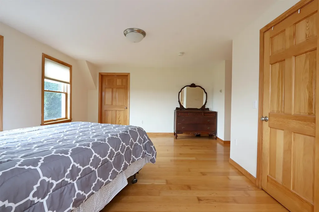 2498 Cookeville Road Corinth VT 05039