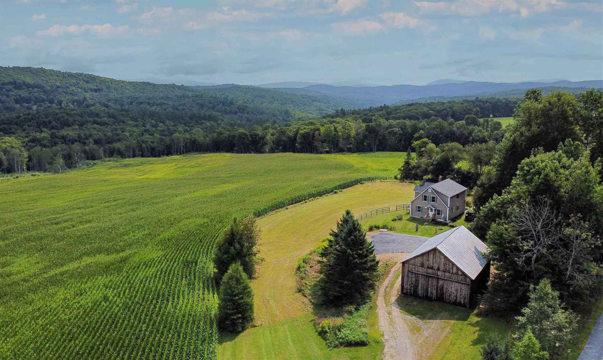 2498 Cookeville Road Corinth VT 05039