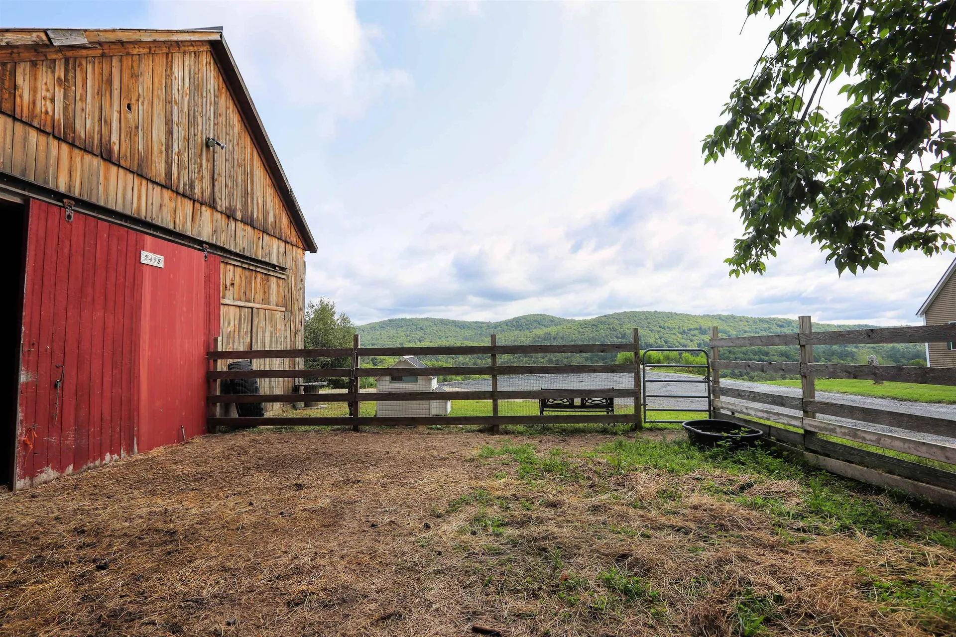 2498 Cookeville Road Corinth VT 05039