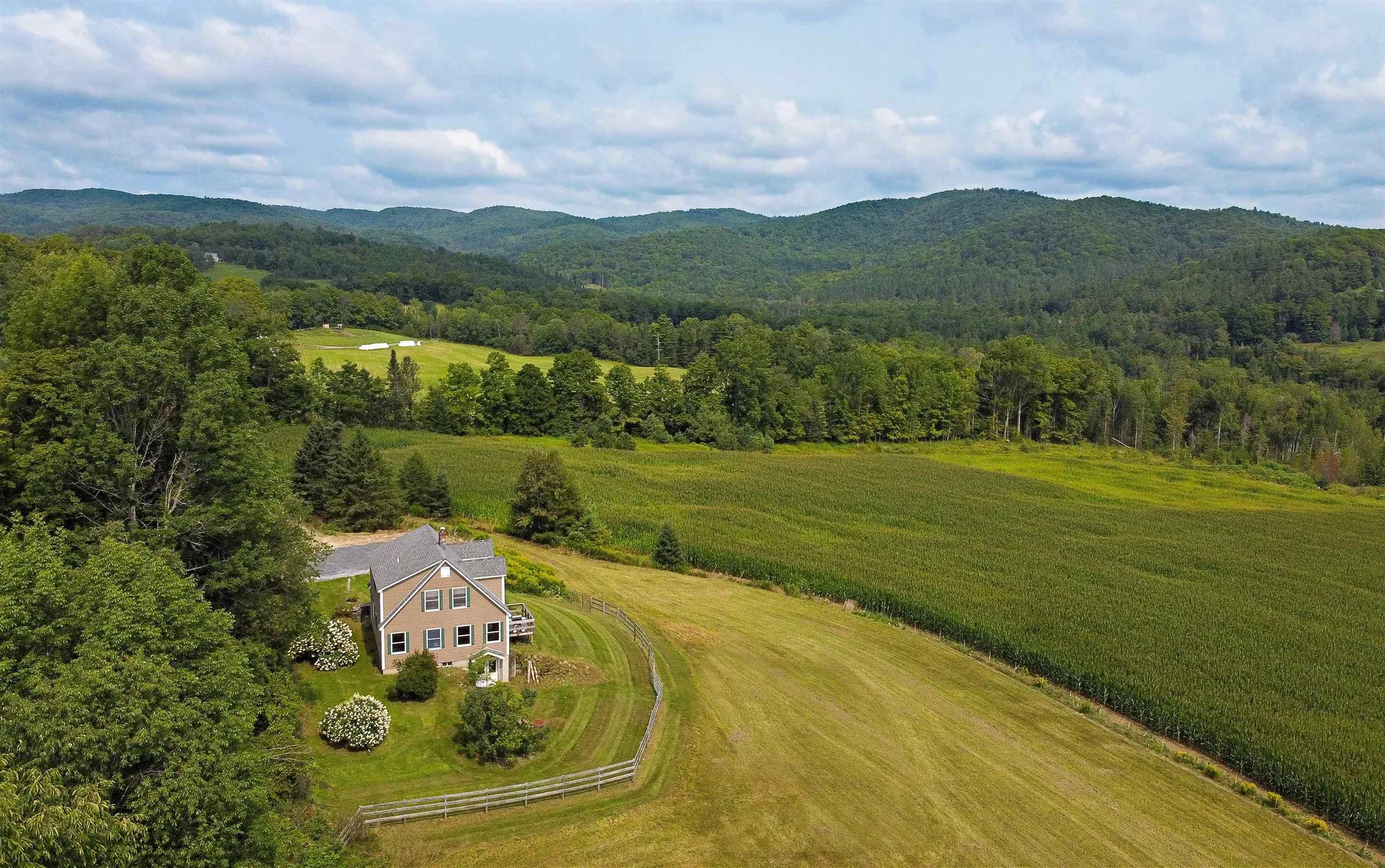 2498 Cookeville Road Corinth VT 05039