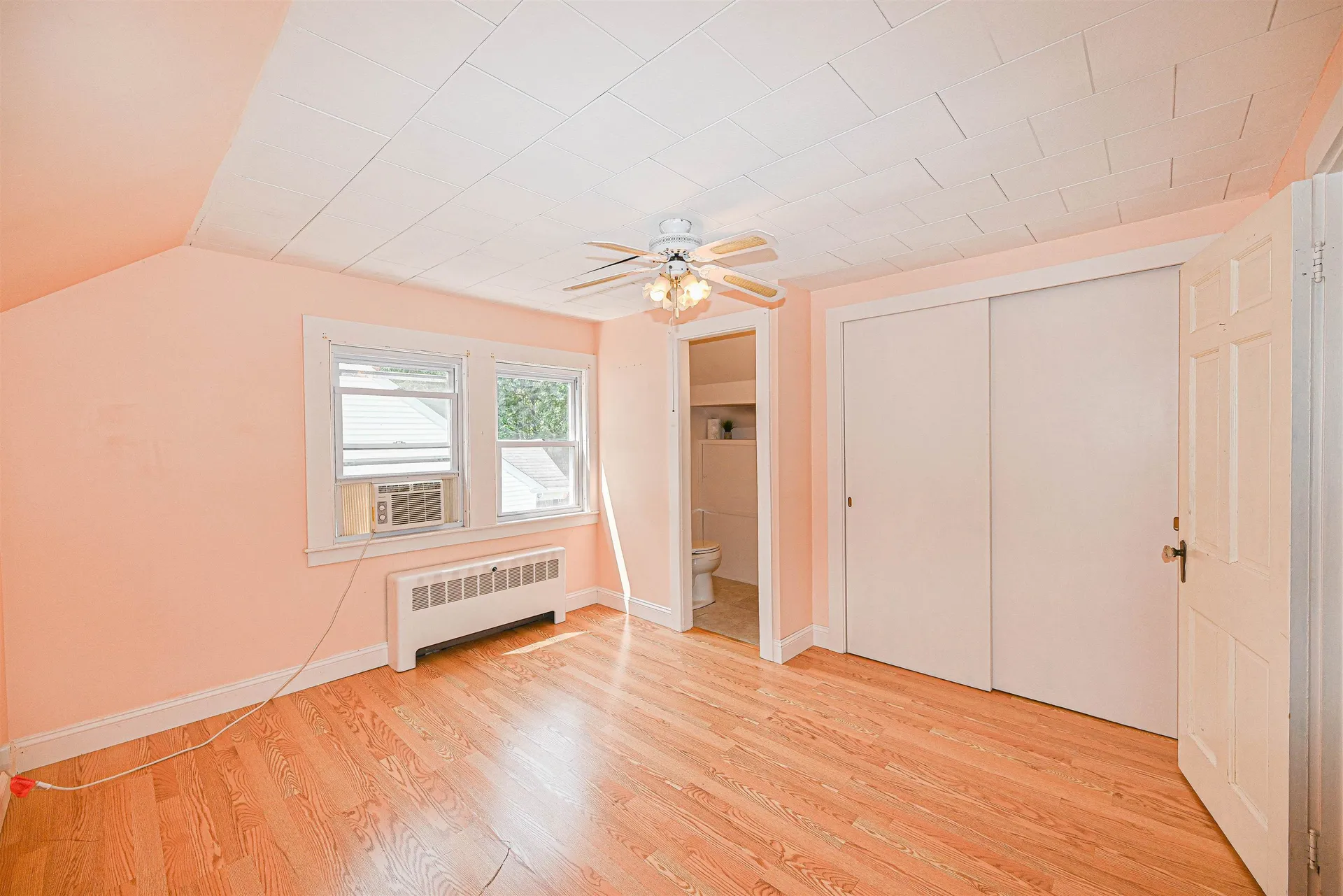 534 Vinton Street Manchester NH 03103