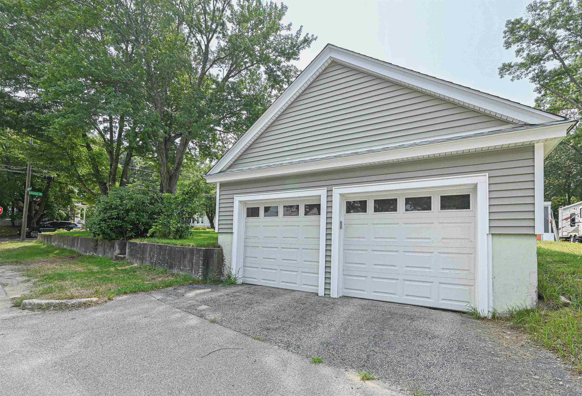 534 Vinton Street Manchester NH 03103