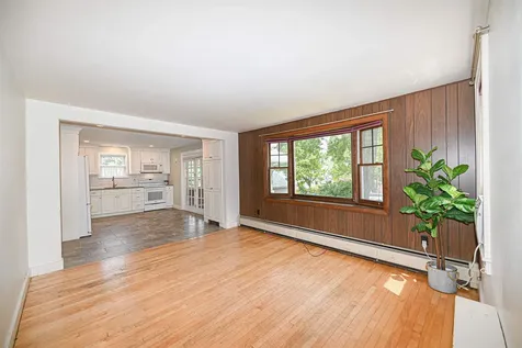 534 Vinton Street Manchester NH 03103