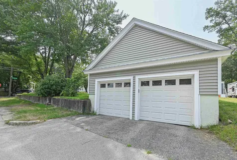 534 Vinton Street Manchester NH 03103
