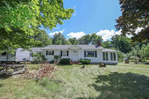 24 Manselville Road Deering NH 03244