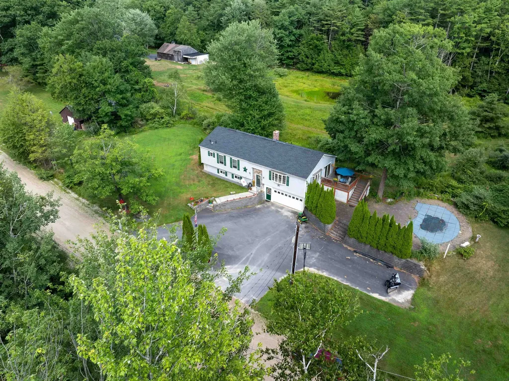 6 Laura Drive Rochester NH 03867