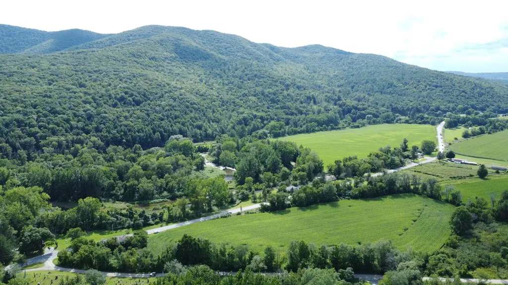 00 Route 346 Pownal VT 05260