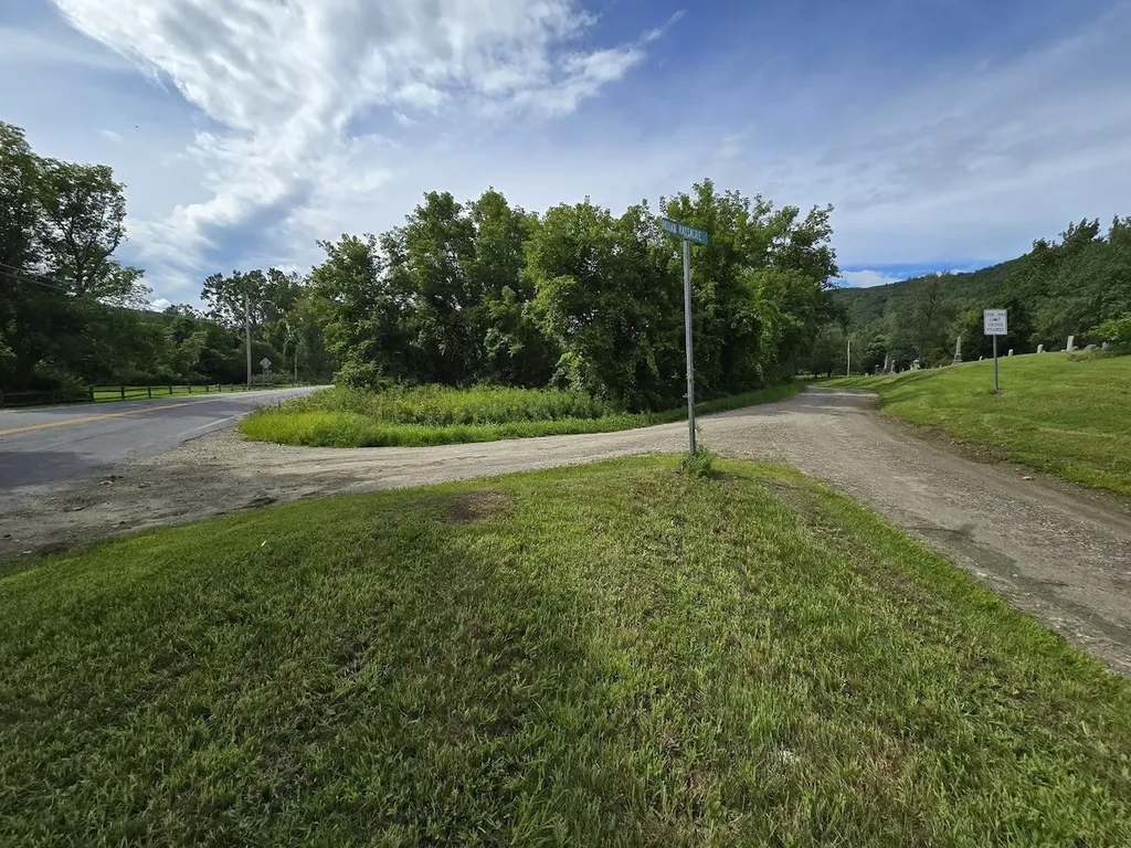 00 Route 346 Pownal VT 05260