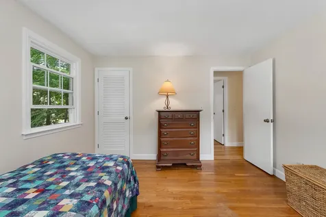 17 Longwood Drive Hampton NH 03842