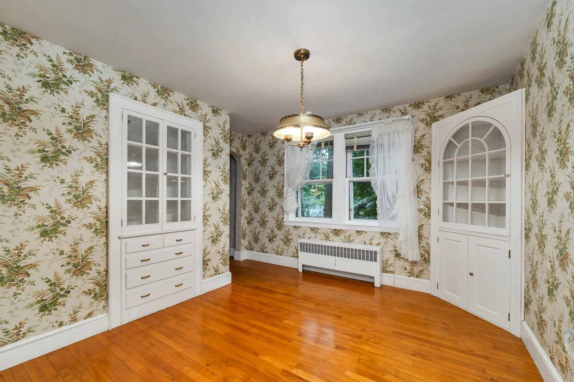 210 Salmon Street Manchester NH 03104