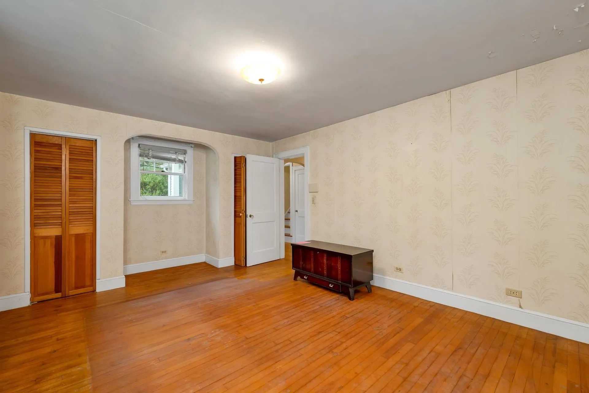 210 Salmon Street Manchester NH 03104