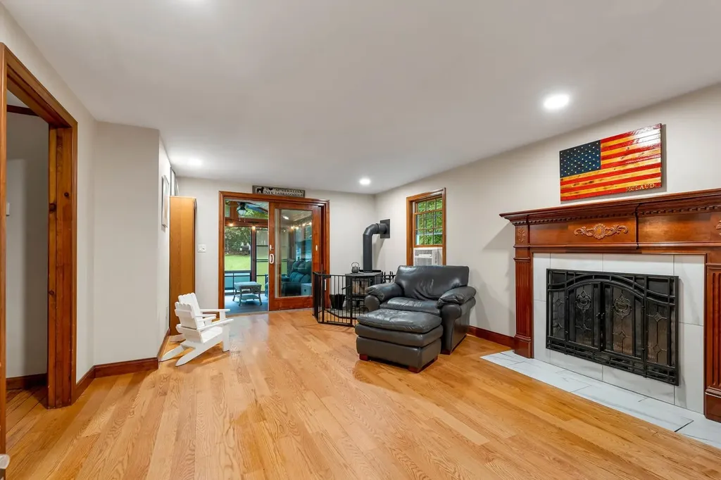 60 Buttrick Road Hampstead NH 03841