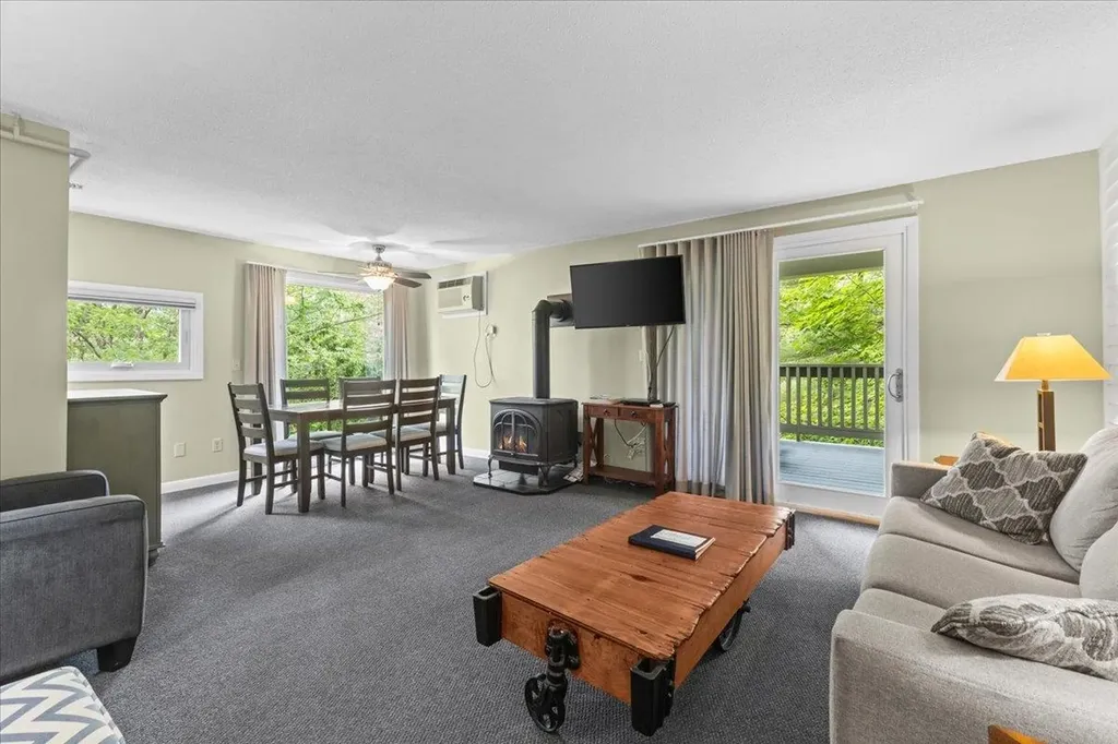 189 Mountainside Drive Stowe VT 05672
