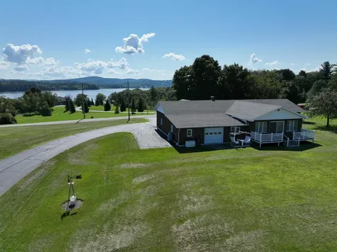 297 Strawberry Acres Newport Town VT 05857