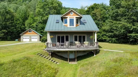 246 Blackbird Swale Drive Huntington VT 05462